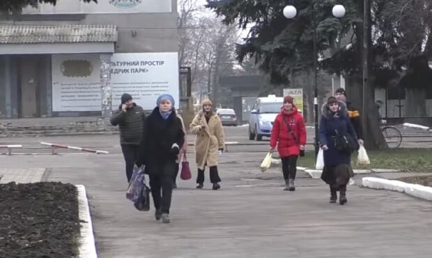 Украинцам насчитывают 10 тысяч пособий, но не спешите радоваться