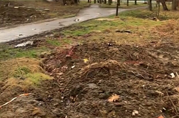 Теплоэнерго после замены труб превратил центр города в руины: 