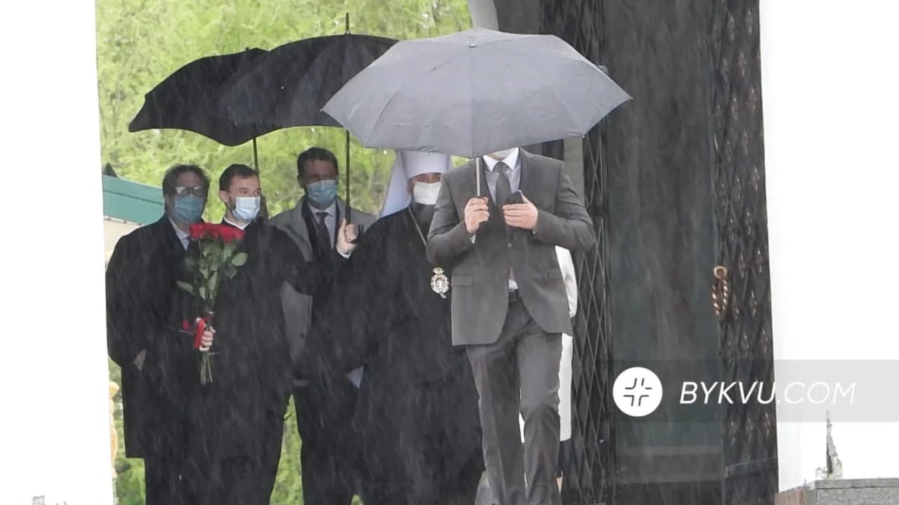 РФ стягнула війська до українських кордонів, щоб нагадати Байдену, що Путін може влаштувати йому проблеми, – NYT